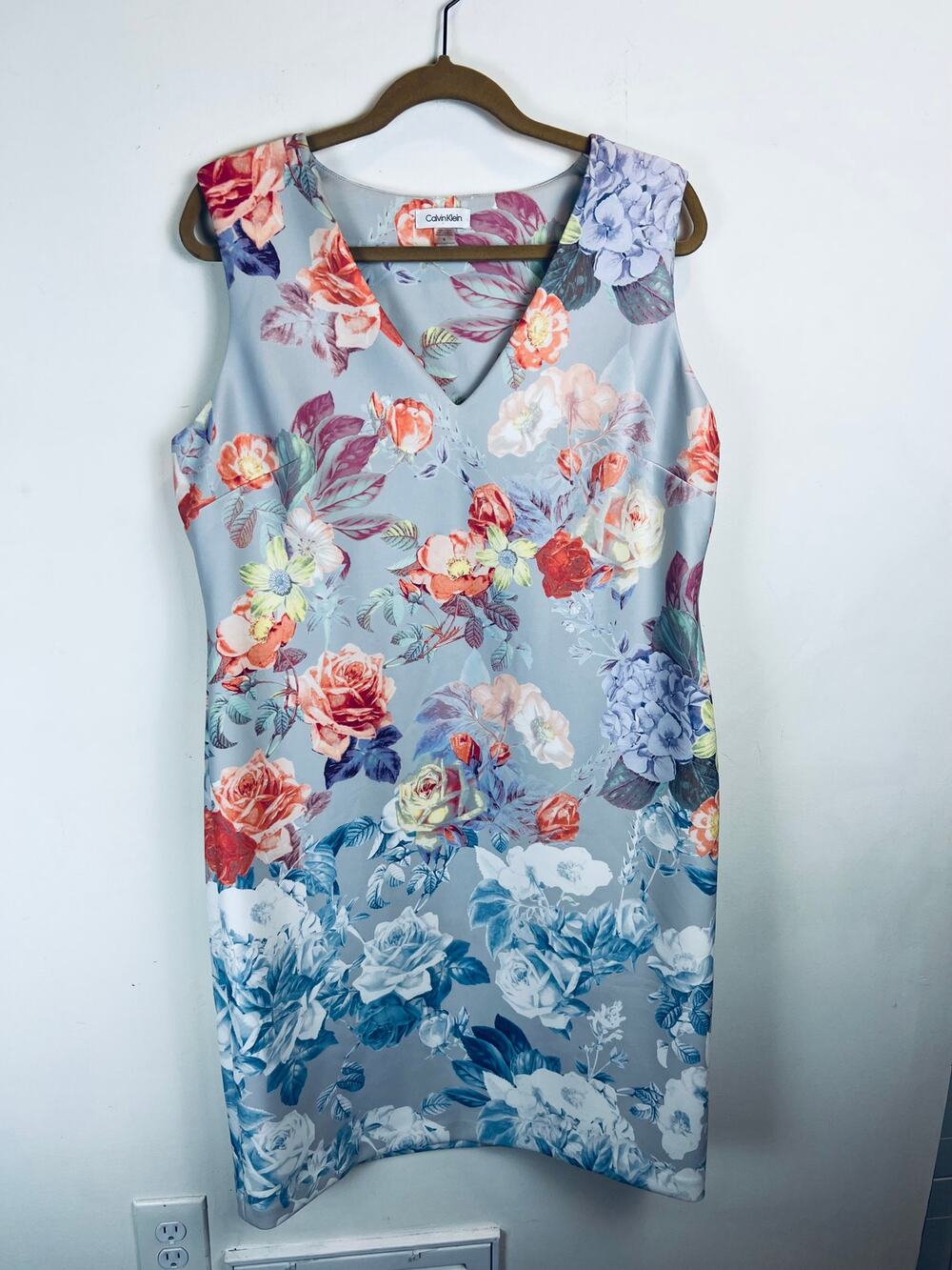 Blue Floral Sleeveless Sheath Dress - Calvin Klein - Size 16